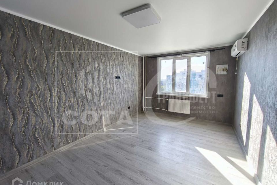 Продаётся 1-комнатная квартира, 37.2 м²