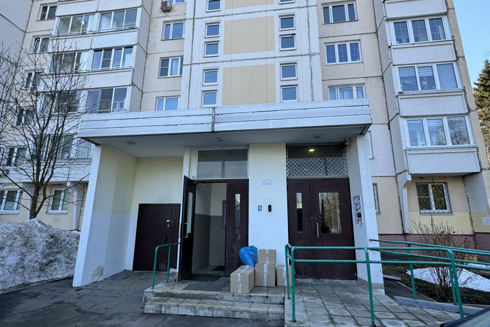 Продаётся комната в 1-комн. квартире, 17 м²