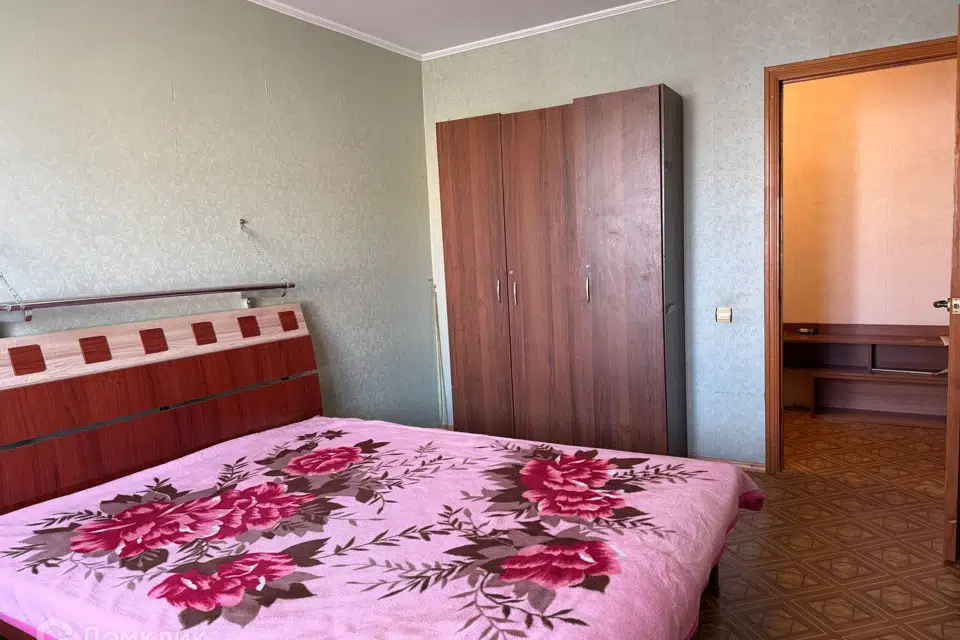 Продаётся 3-комнатная квартира, 56.9 м²