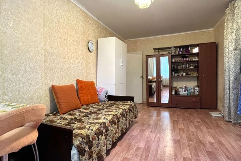 Продаётся 3-комнатная квартира, 49.5 м²
