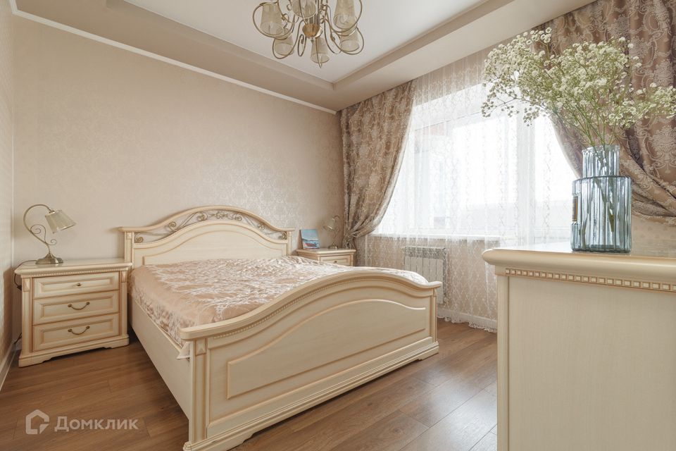 Продаётся 4-комнатная квартира, 92 м²