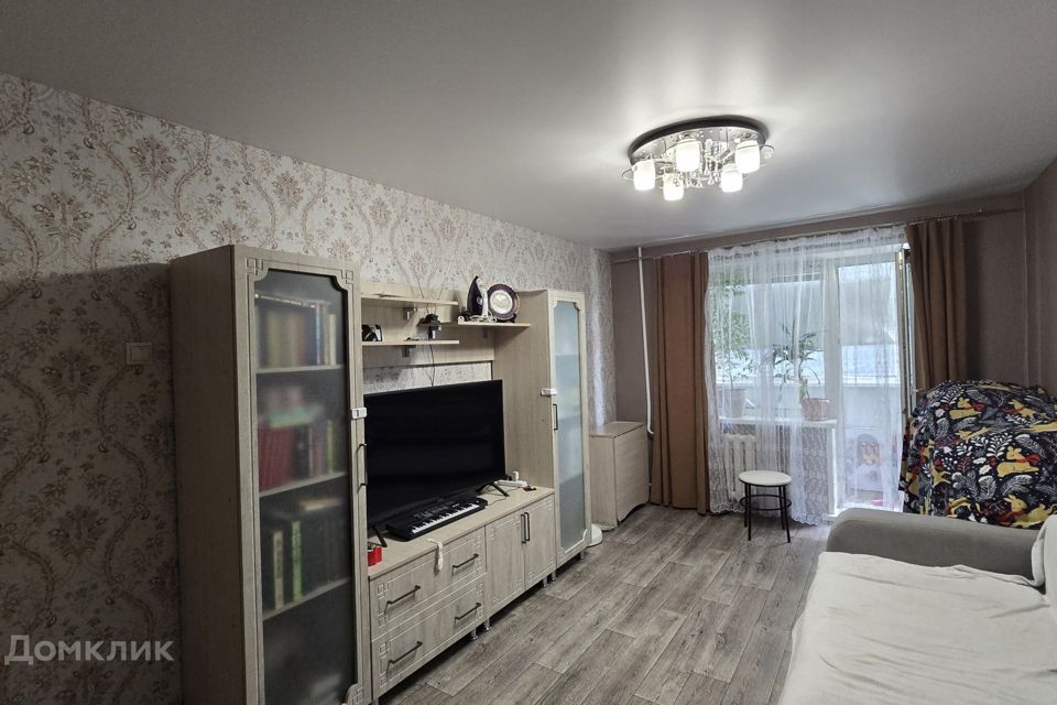Продаётся 3-комнатная квартира, 60.8 м²