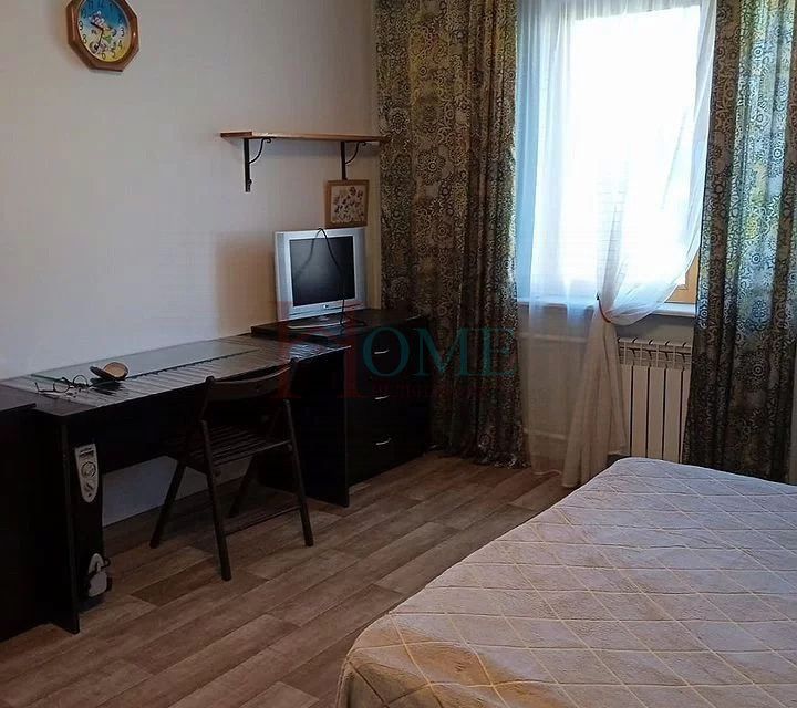 Сдаётся 1-комнатная квартира, 50 м²