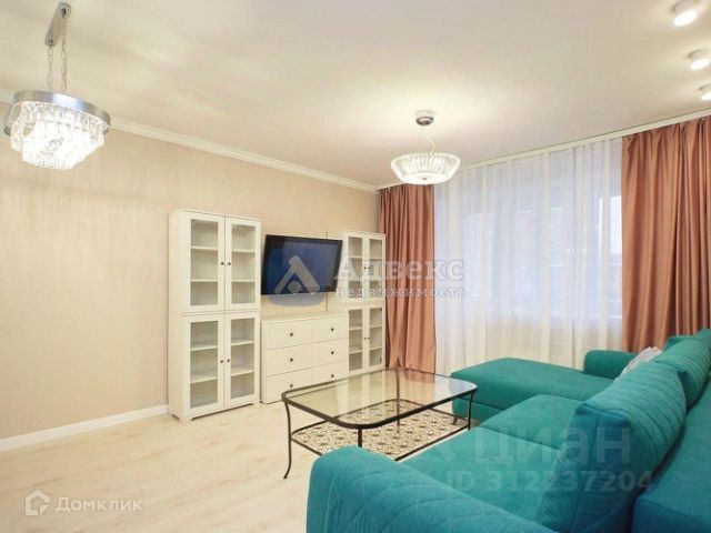 Продаётся 3-комнатная квартира, 65.3 м²