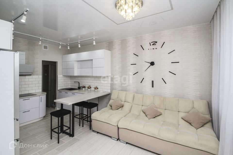 Продаётся 2-комнатная квартира, 66.3 м²