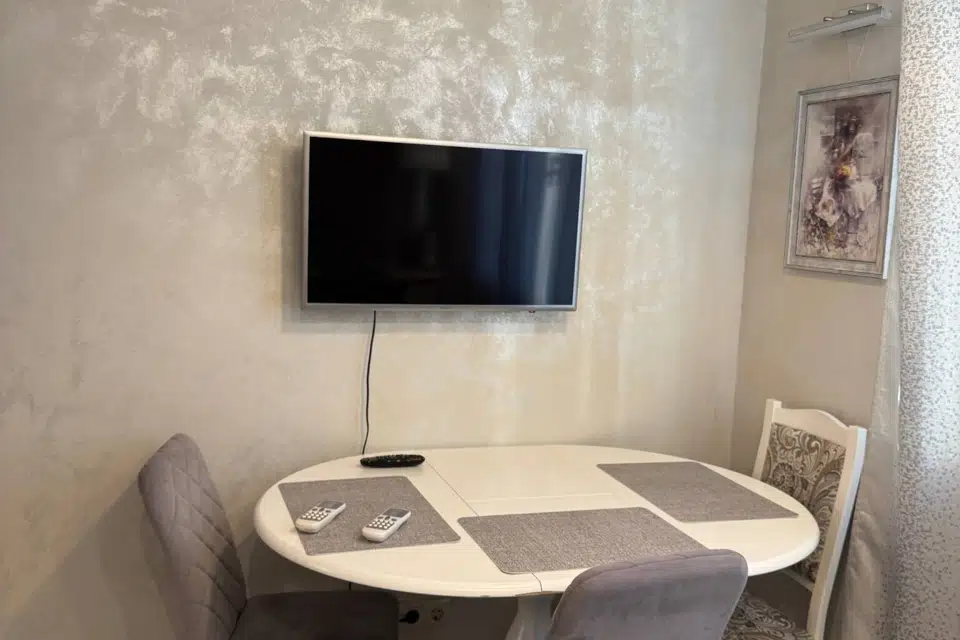 Продаётся 1-комнатная квартира, 38 м²