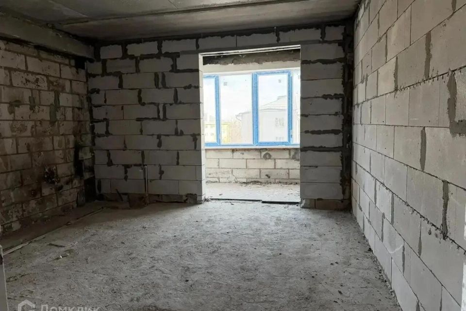 Продаётся 3-комнатная квартира, 125.7 м²