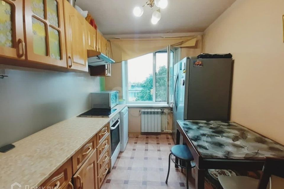 Сдаётся 4-комнатная квартира, 75.6 м²