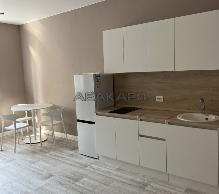Сдаётся 1-комнатная квартира, 53 м²
