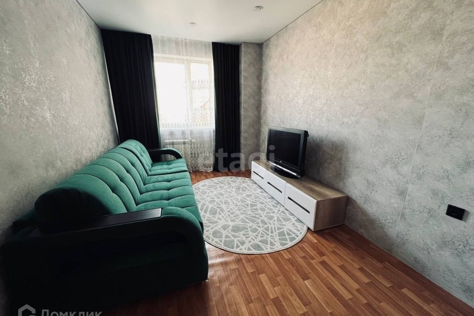 Продаётся 2-комнатная квартира, 65.7 м²