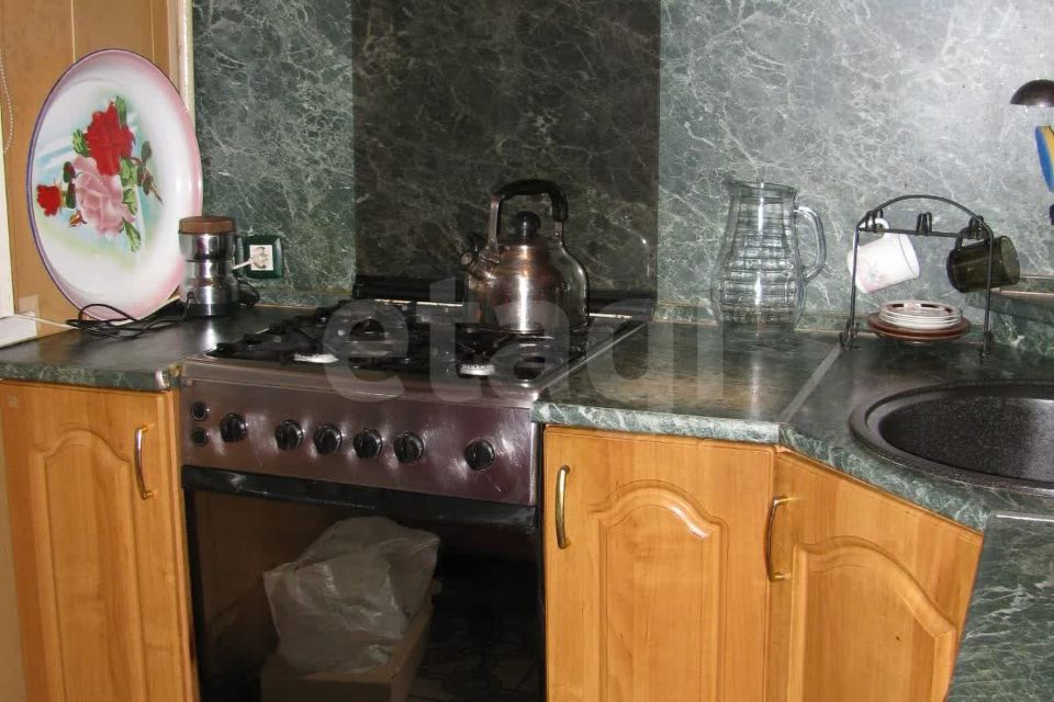 Продаётся 3-комнатная квартира, 61.4 м²