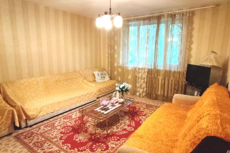 Сдаётся 1-комнатная квартира, 40 м²