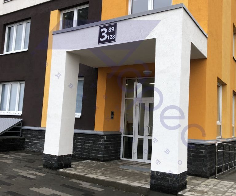 Продаётся 3-комнатная квартира, 60.9 м²