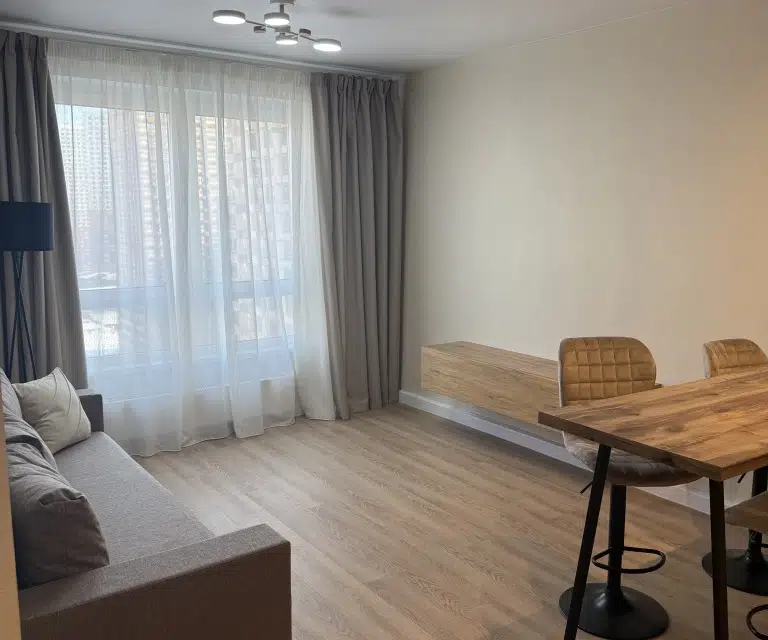 Продаётся 1-комнатная квартира, 41.6 м²