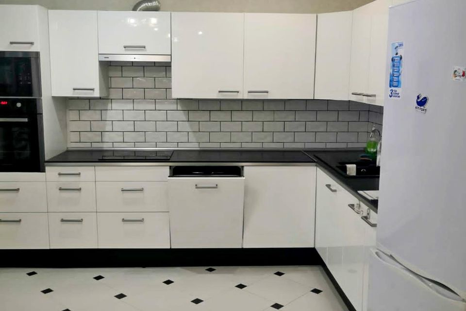 Сдаётся 2-комнатная квартира, 49 м²
