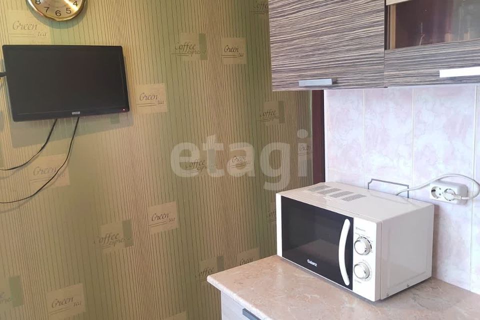 Продаётся 2-комнатная квартира, 42.6 м²
