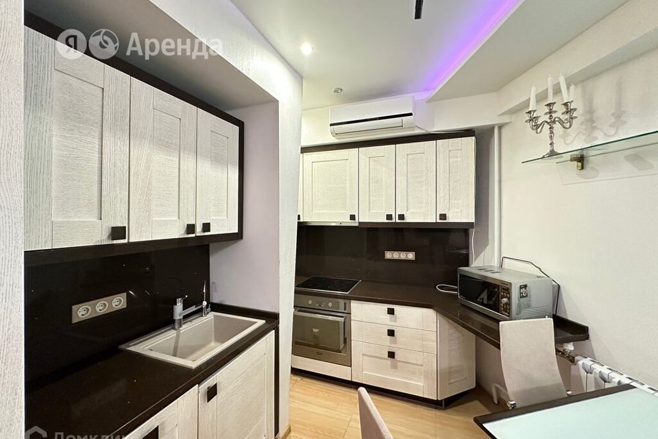 Сдаётся 4-комнатная квартира, 85 м²