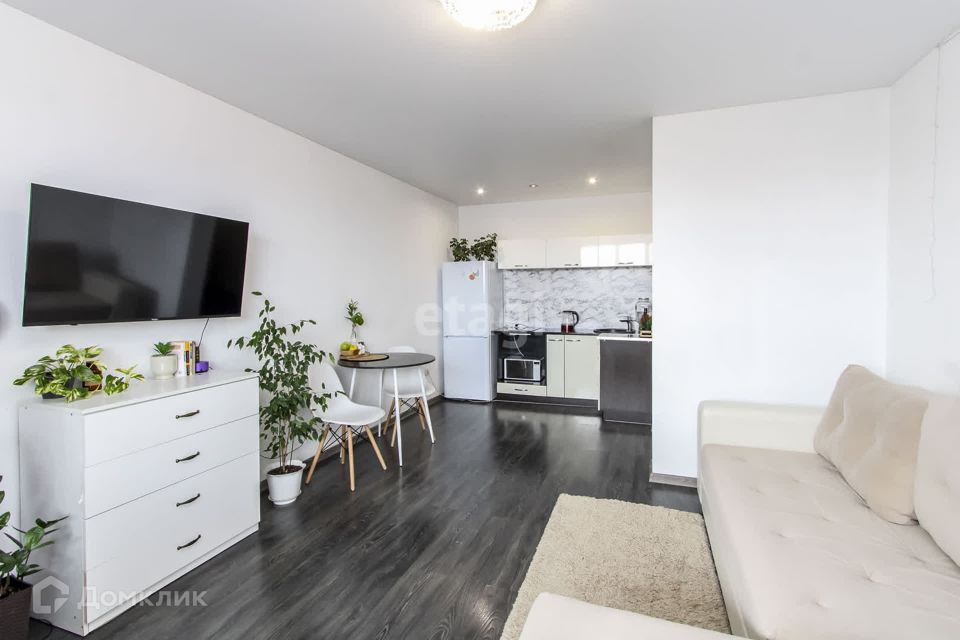 Продаётся 1-комнатная квартира, 38.2 м²