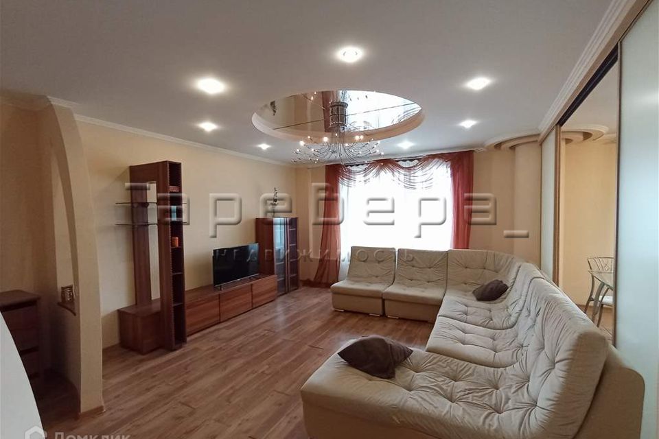 Сдаётся 2-комнатная квартира, 80 м²