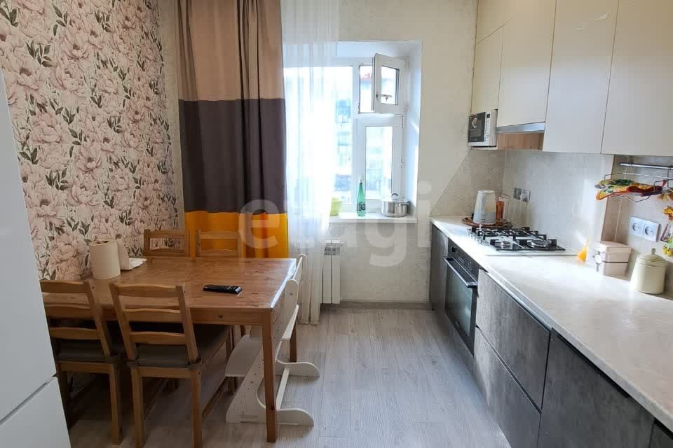 Продаётся 2-комнатная квартира, 52.9 м²