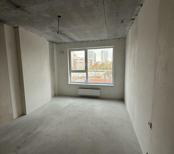 Продаётся 2-комнатная квартира, 81.4 м²