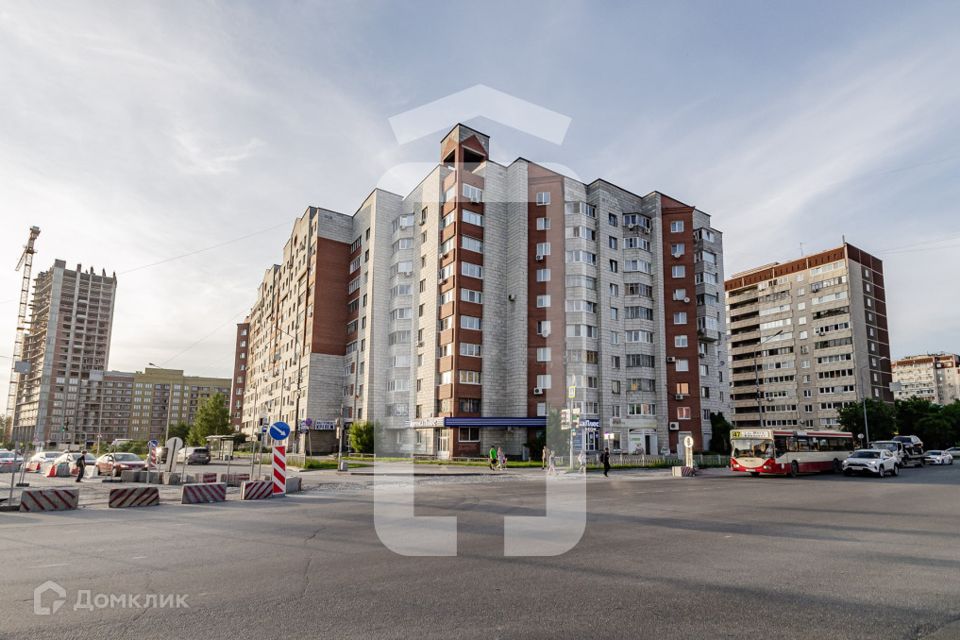 Продаётся 3-комнатная квартира, 93.8 м²