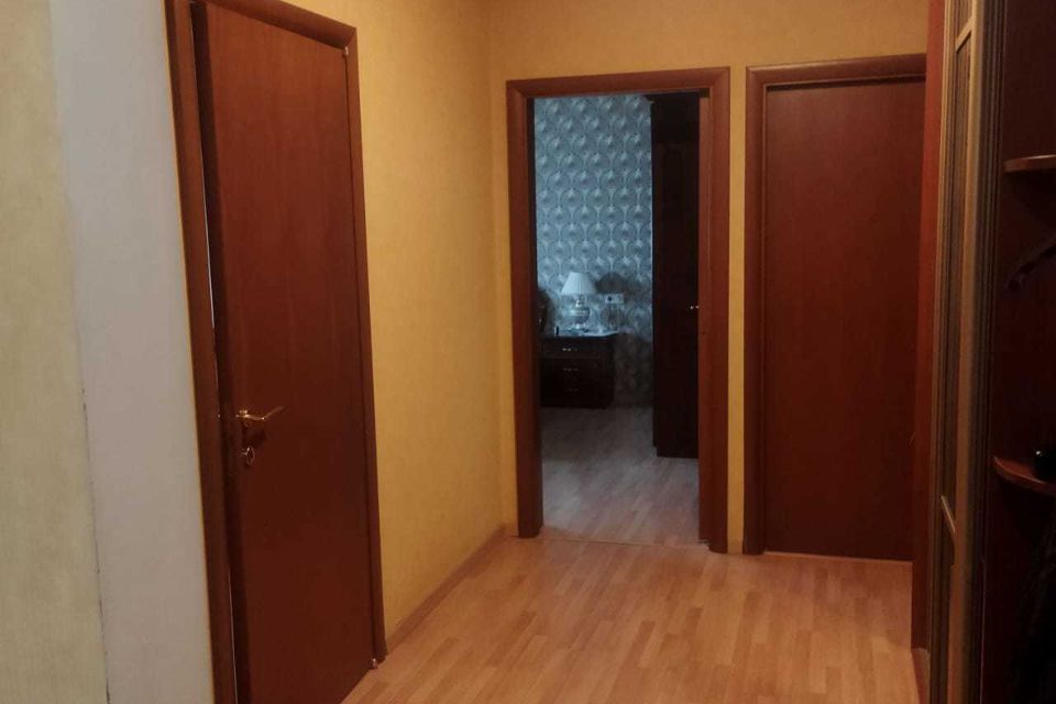 Сдаётся 2-комнатная квартира, 55 м²