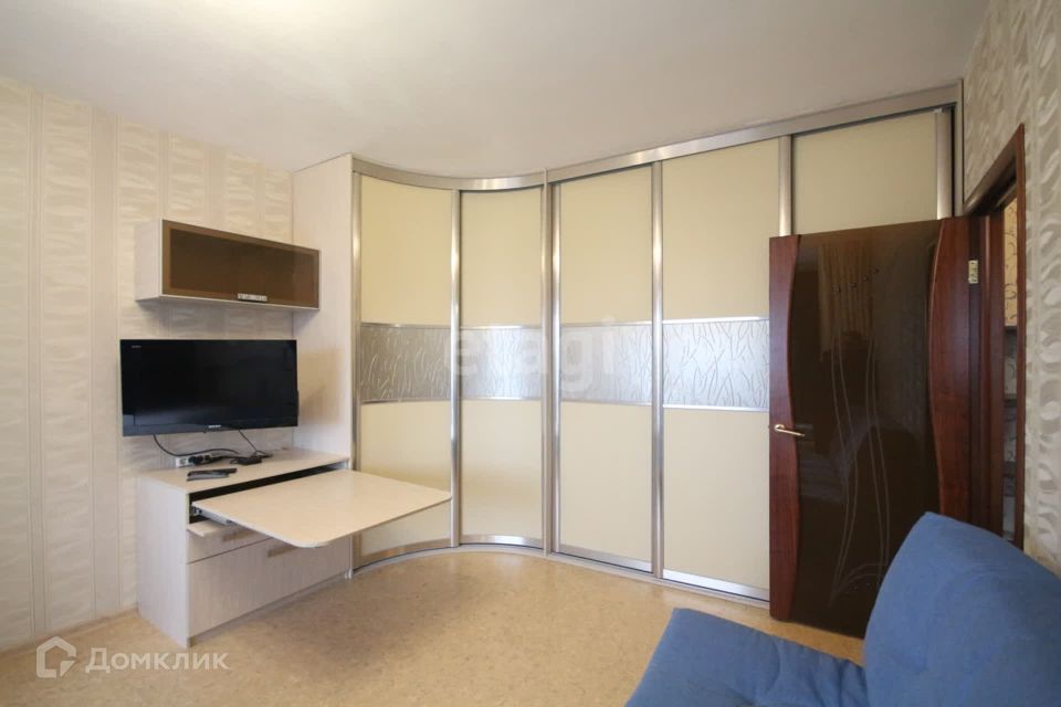 Продаётся 1-комнатная квартира, 38.8 м²