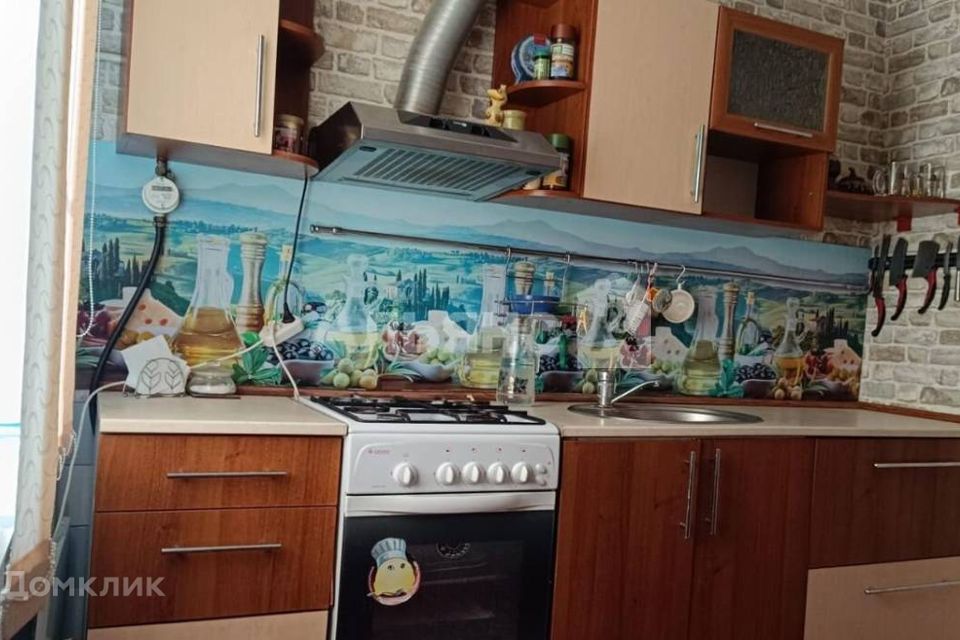 Продаётся 3-комнатная квартира, 54.8 м²