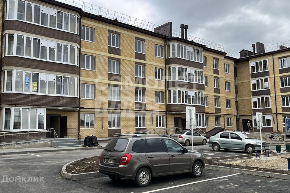 Продаётся 2-комнатная квартира, 66.4 м²
