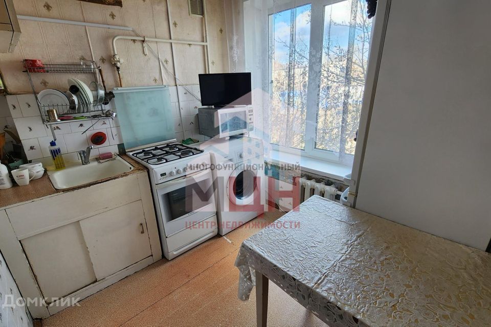 Продаётся 3-комнатная квартира, 56.2 м²