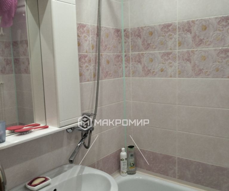 Продаётся 3-комнатная квартира, 67.7 м²