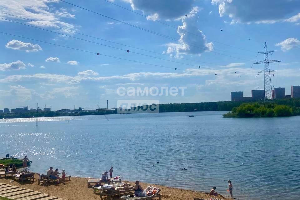 Сдаётся 2-комнатная квартира, 55.8 м²
