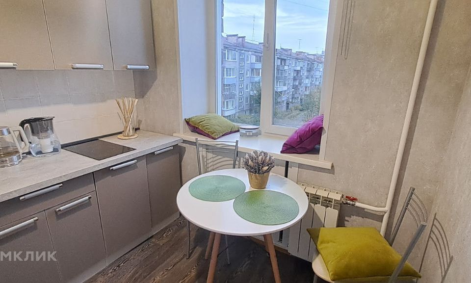 Продаётся 1-комнатная квартира, 32.4 м²