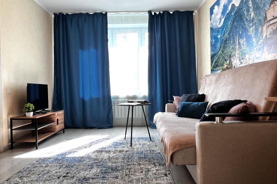 Продаётся 3-комнатная квартира, 56 м²