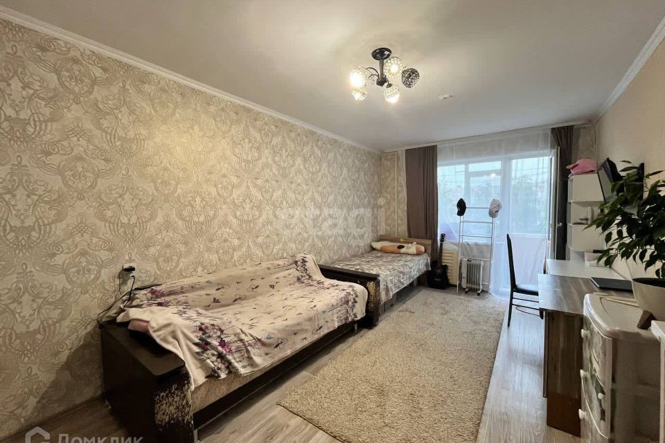 Продаётся 1-комнатная квартира, 37 м²