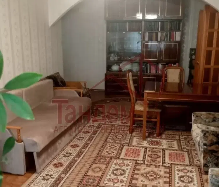 Продаётся 3-комнатная квартира, 72.9 м²