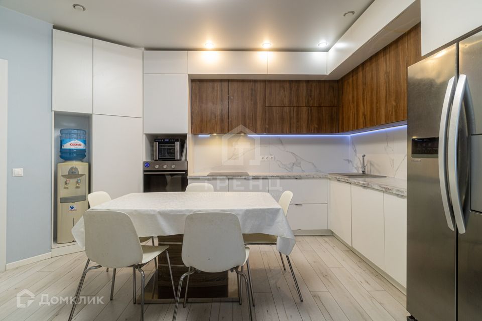 Продаётся 3-комнатная квартира, 79.5 м²