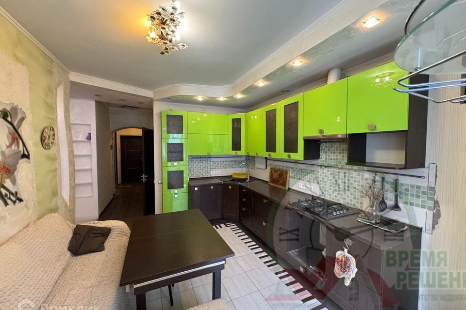 Продаётся 1-комнатная квартира, 49.5 м²