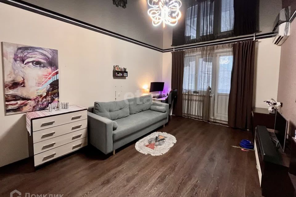 Продаётся 1-комнатная квартира, 37.2 м²