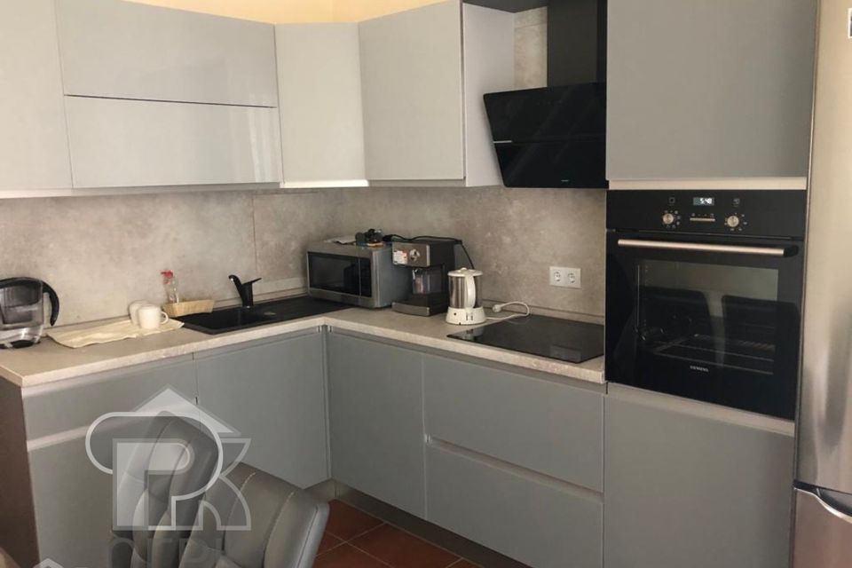 Продаётся 2-комнатная квартира, 63 м²