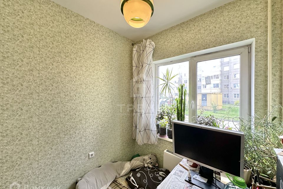Продаётся 1-комнатная квартира, 42.8 м²