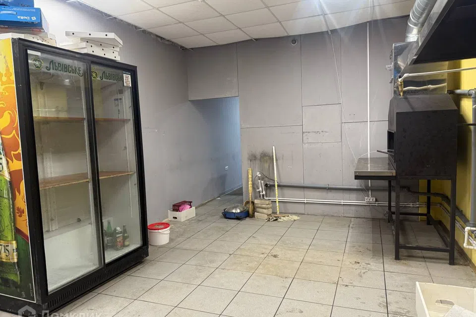 Сдаётся помещение своб. назначения, 253.9 м²