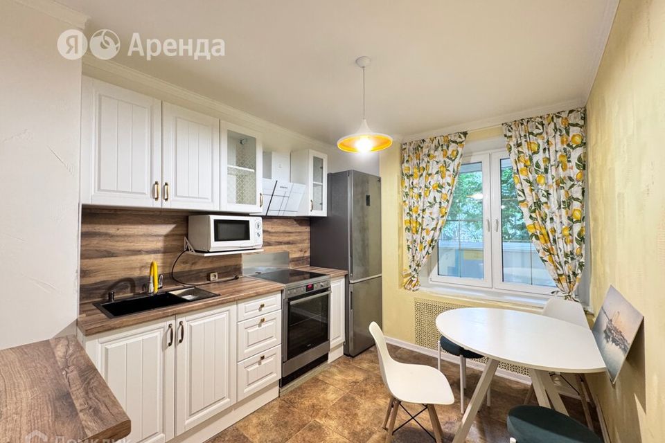 Сдаётся 3-комнатная квартира, 71 м²