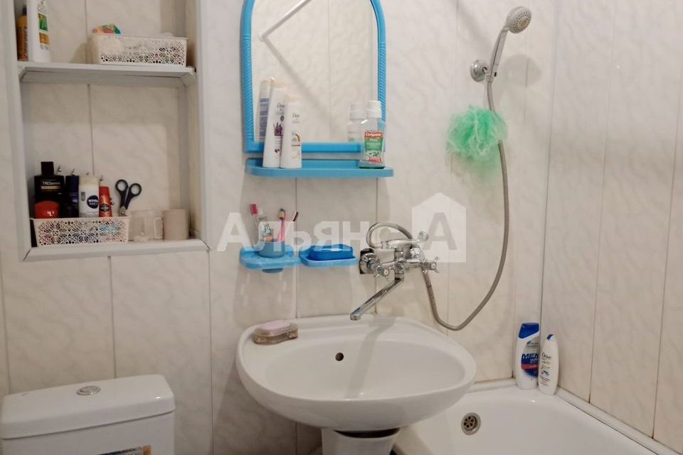 Продаётся 3-комнатная квартира, 62 м²