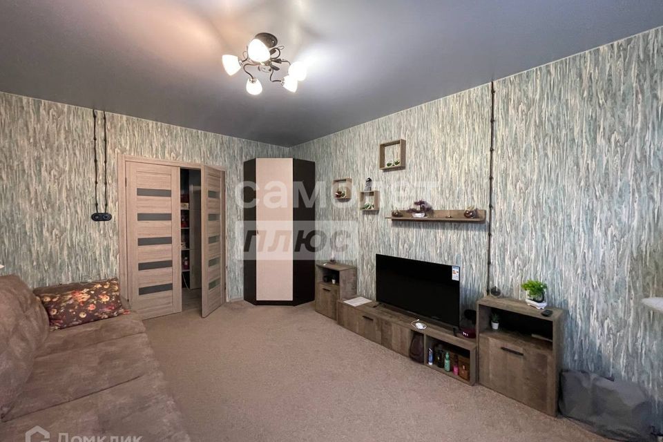 Продаётся 3-комнатная квартира, 67.9 м²