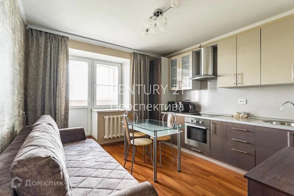 Продаётся 1-комнатная квартира, 42.2 м²