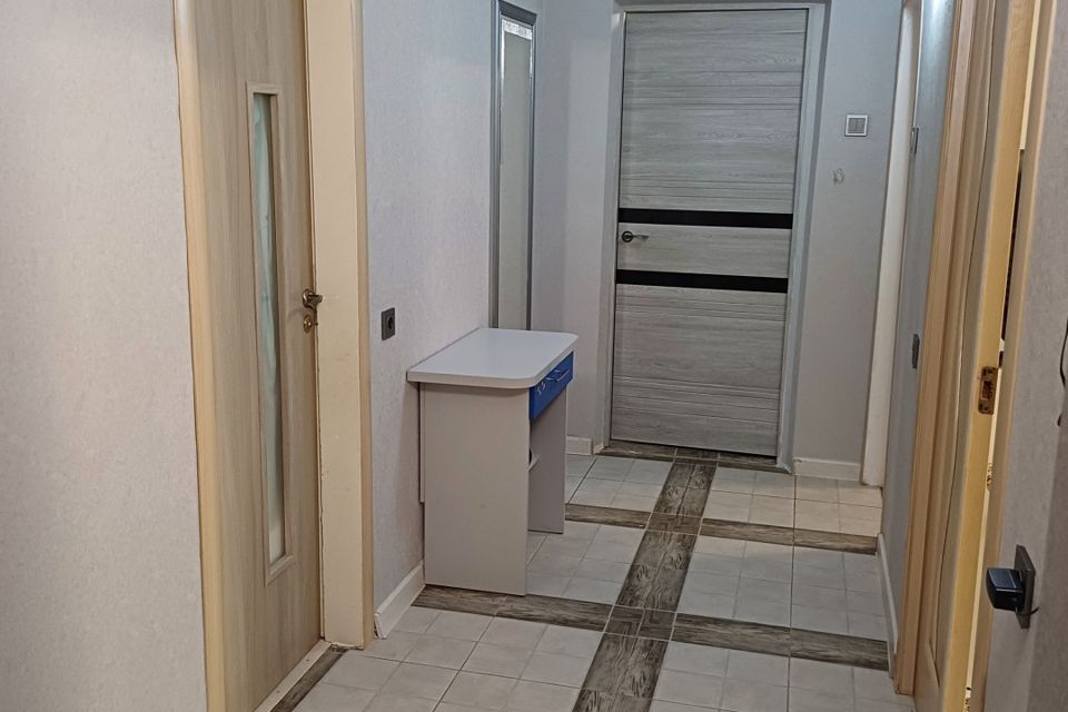 Продаётся 4-комнатная квартира, 109 м²