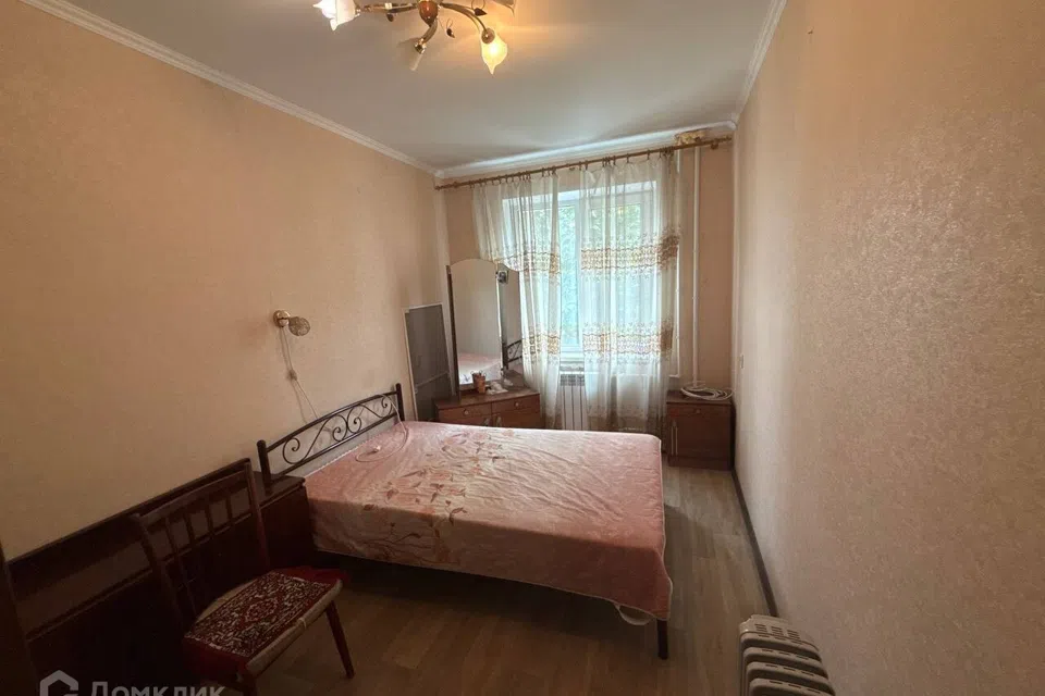 Продаётся 3-комнатная квартира, 55.8 м²