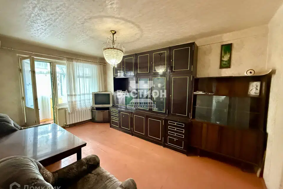 Продаётся 4-комнатная квартира, 73.4 м²